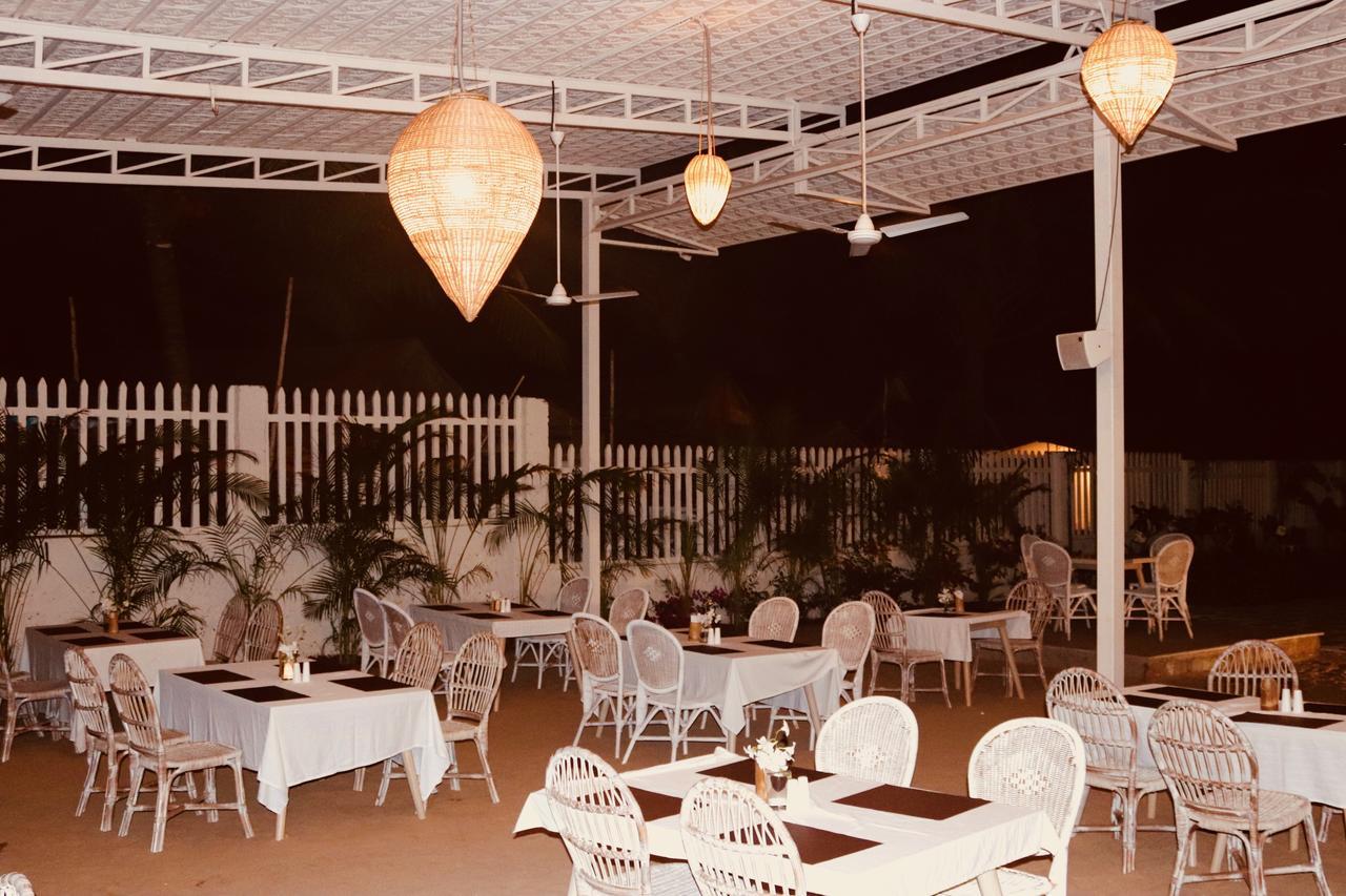 The White Resort アゴンダ エクステリア 写真